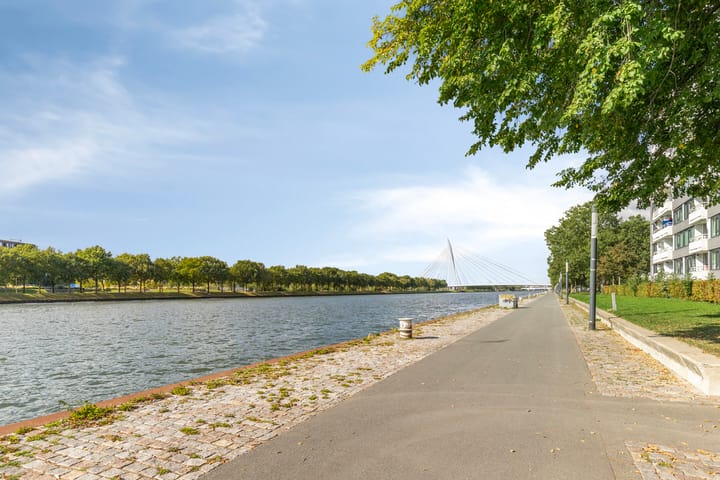 Foto 24 van Rooseveltlaan 824