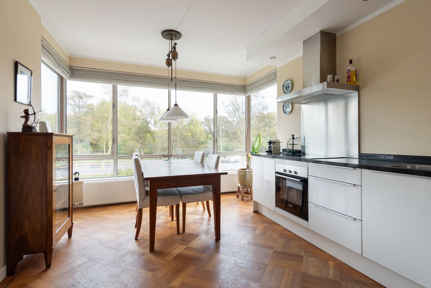 Foto 19 van Van Alkemadelaan 906