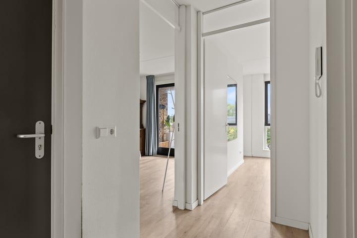 Foto 5 van Louis Armstronglaan 700