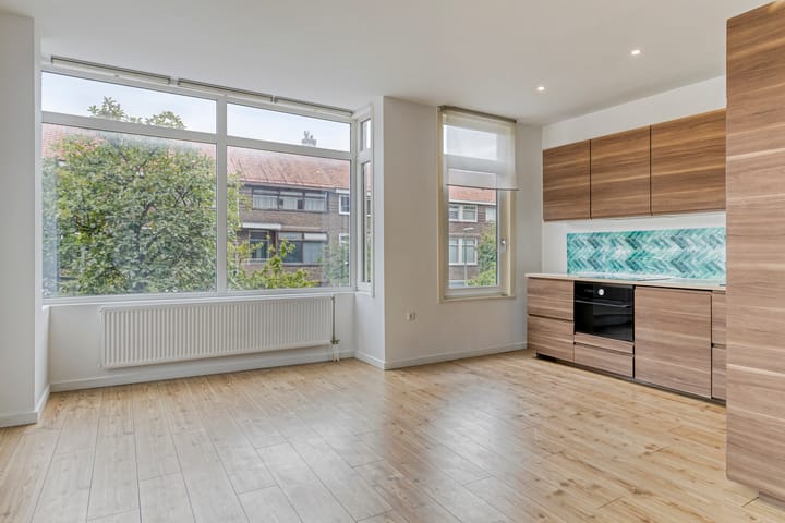 Foto 15 van Van Ruijsdaellaan 29-A