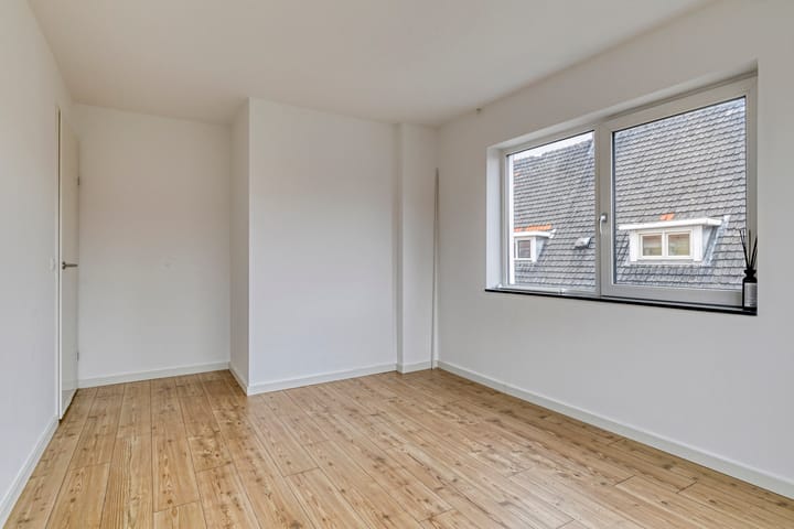 Foto 22 van Van Ruijsdaellaan 29-A