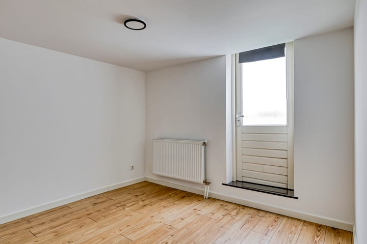 Foto 32 van Van Ruijsdaellaan 29-A