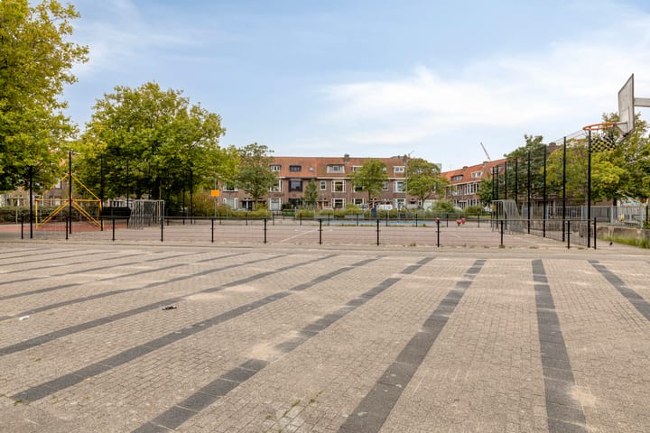 Foto 41 van Van Ruijsdaellaan 29-A