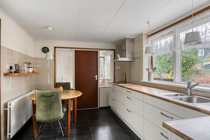 Foto 17 van Frederik Hendrikstraat 41