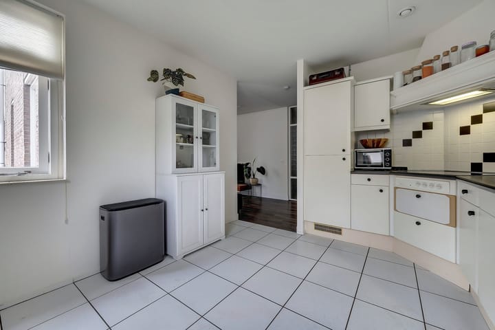 Foto 17 van Dr Huber Noodtstraat 13-16