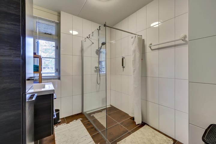 Foto 24 van Dr Huber Noodtstraat 13-16