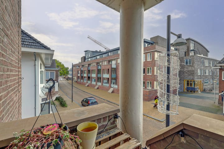 Foto 32 van Dr Huber Noodtstraat 13-16