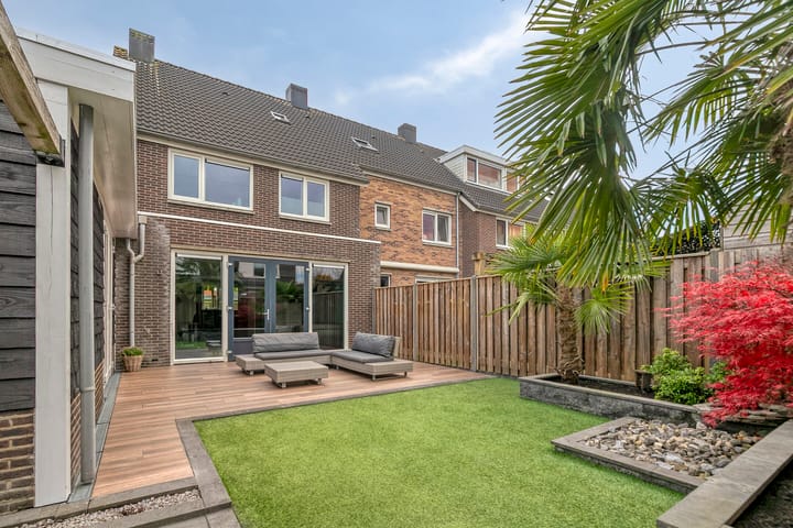 Photo 36 of Tarweakker 35