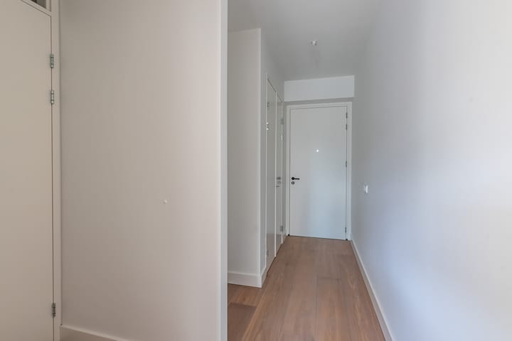 Photo 35 of Ton de Leeuwstraat 94