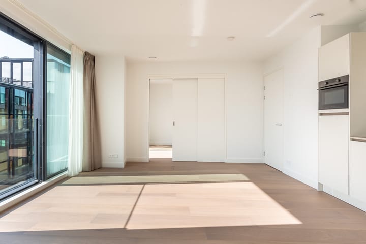 Photo 9 of Ton de Leeuwstraat 94