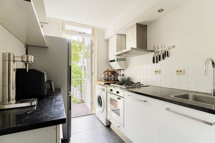 Foto 12 van Commelinstraat 47-2