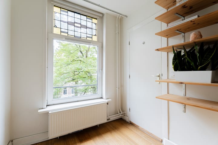 Foto 17 van Commelinstraat 47-2