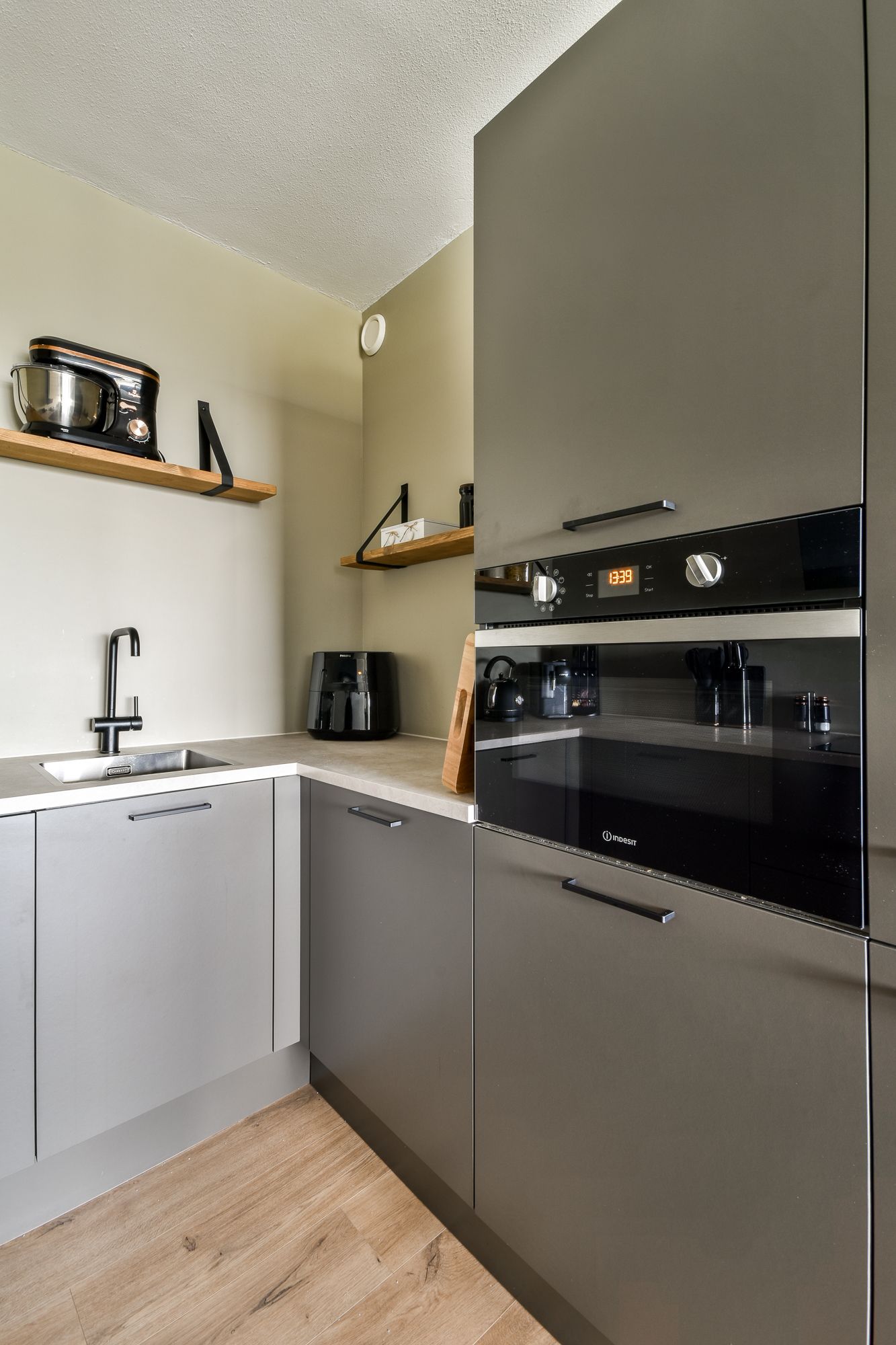 Foto 14 van Melde 82