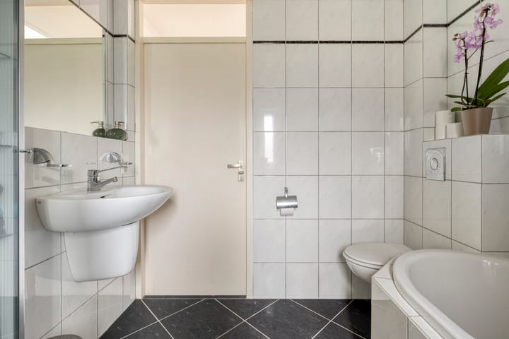 Photo 18 of Hoogewei 10