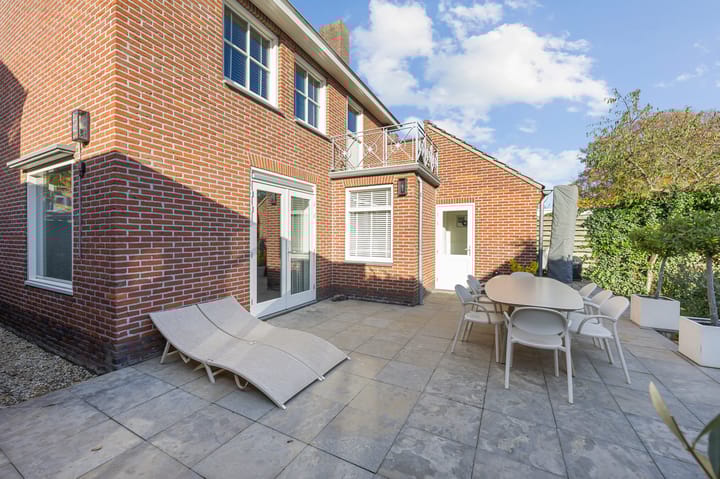 Foto 34 van Roermondsestraat 19