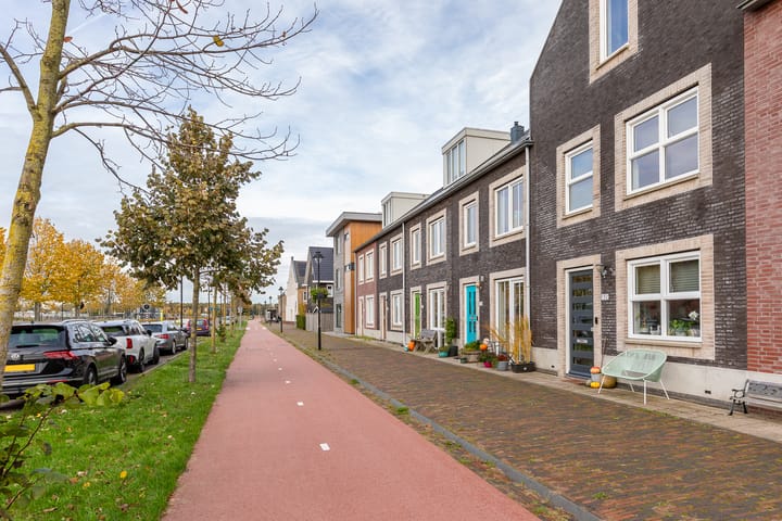 Photo 10 of Marie Curielaan 134