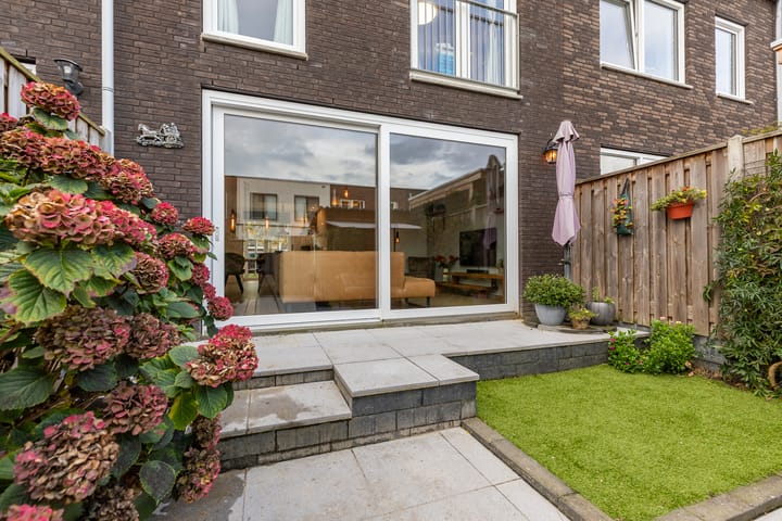 Photo 34 of Marie Curielaan 134