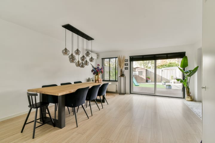 Foto 2 van Medanstraat 15