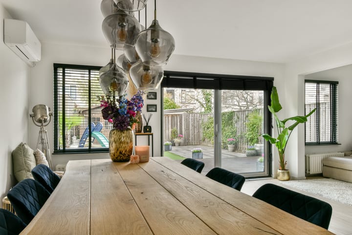 Foto 6 van Medanstraat 15