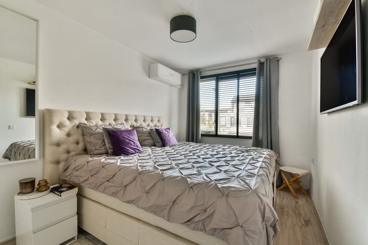 Foto 16 van Medanstraat 15