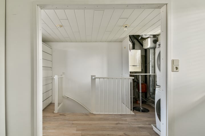 Foto 26 van Medanstraat 15