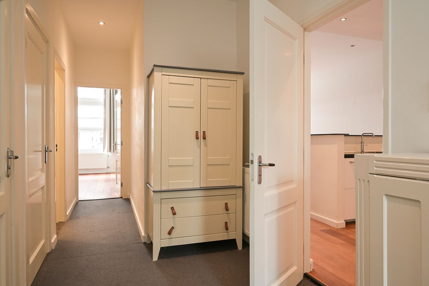 Photo 14 of Weissenbruchstraat 23