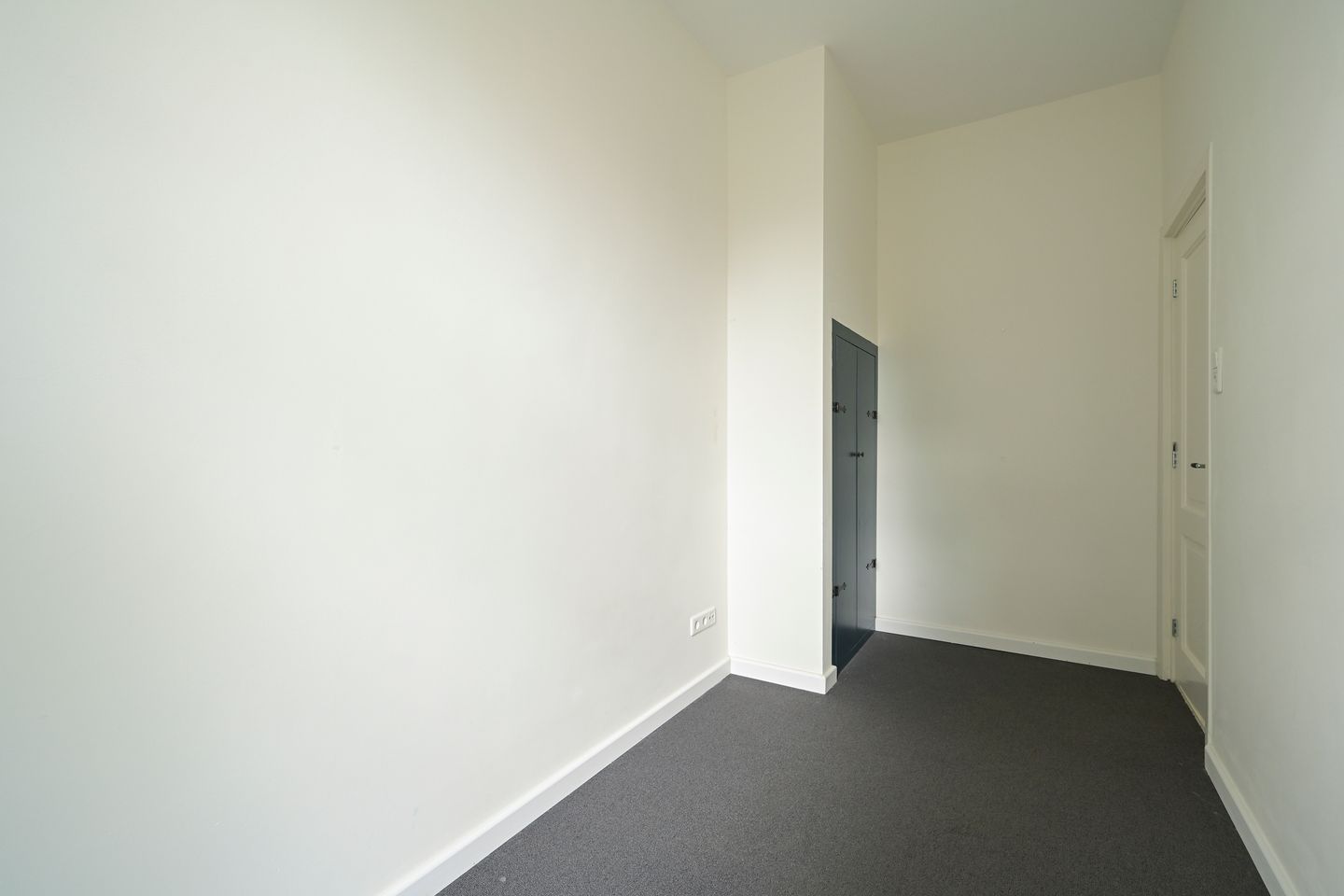 Photo 19 of Weissenbruchstraat 23