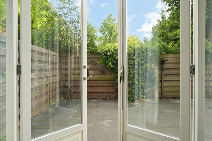 Photo 25 of Weissenbruchstraat 23