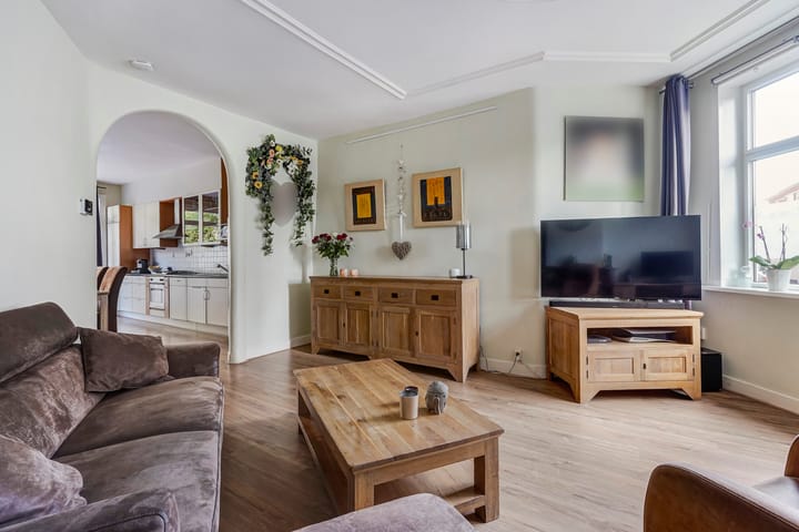 Foto 15 van Uddelstraat 157