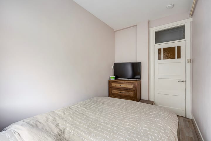 Foto 37 van Uddelstraat 157