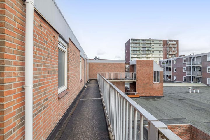 Photo 15 of Europaplein 51