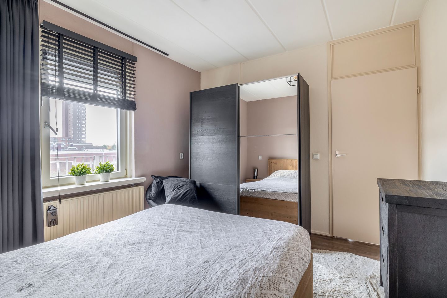 Photo 29 of Europaplein 51