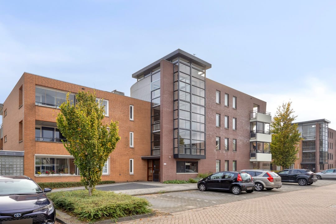 Foto 2 van Louis Paul Boonhof 29