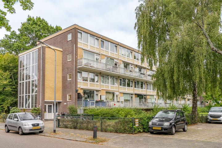 Foto 30 van Karel Doormanlaan 330