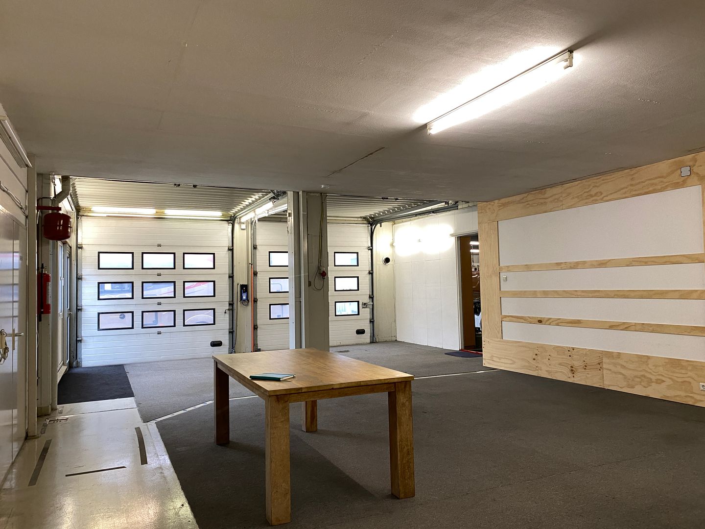 Bekijk foto 3 van Veldhovenring 68-a