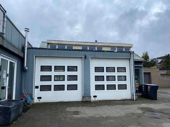 Veldhovenring 68-a, Tilburg