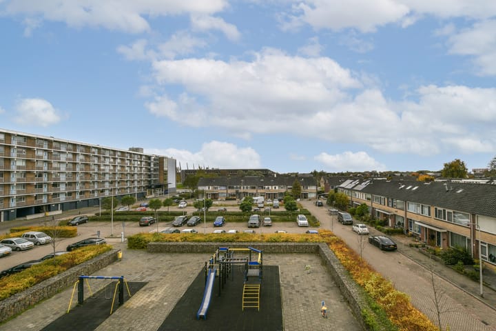 Photo 15 of Venusstraat 92