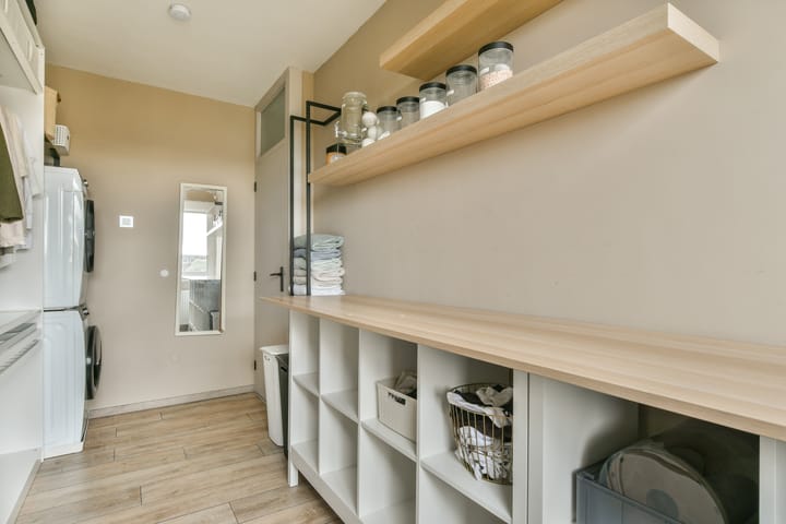 Photo 22 of Venusstraat 92