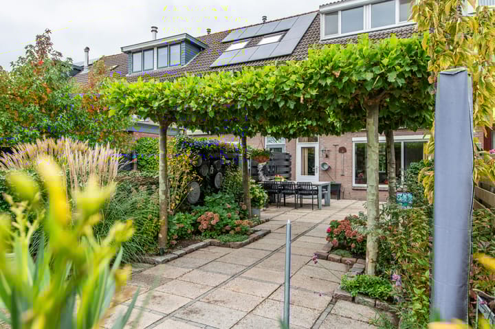 Photo 19 of Dopheidestraat 48