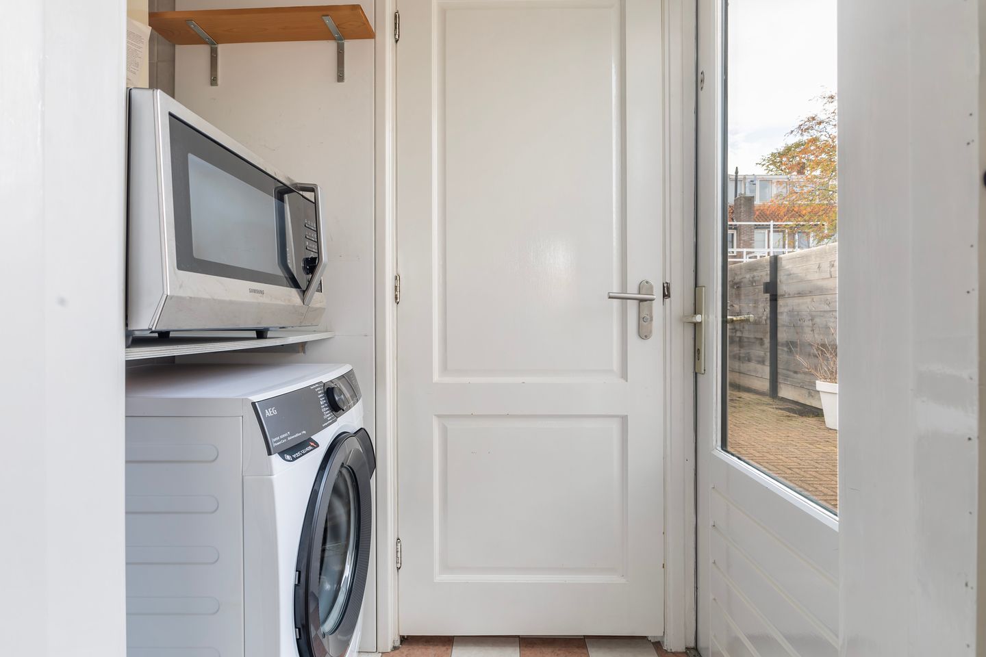 Foto 19 van Dahliastraat 41