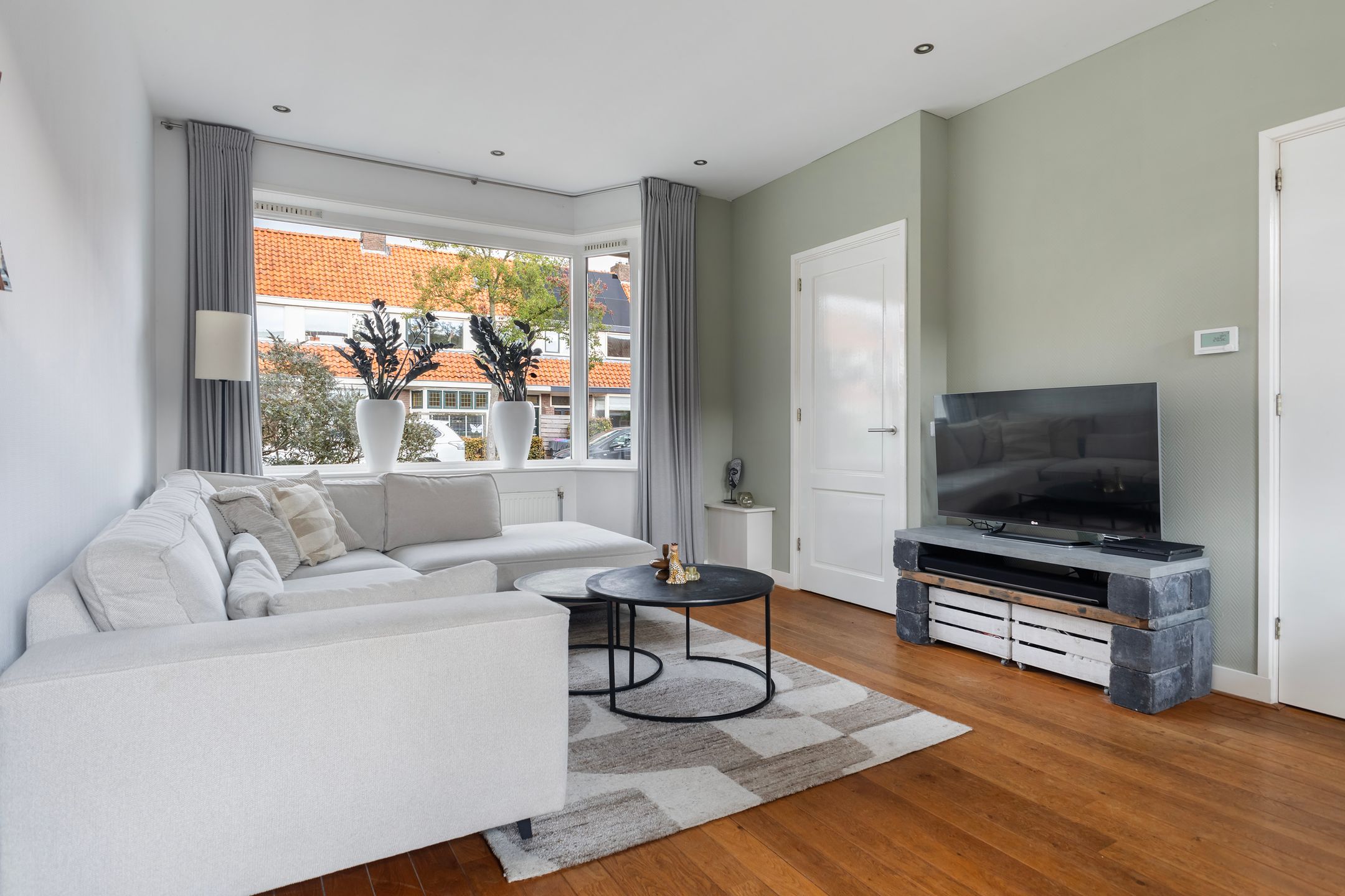 Foto 12 van Dahliastraat 41