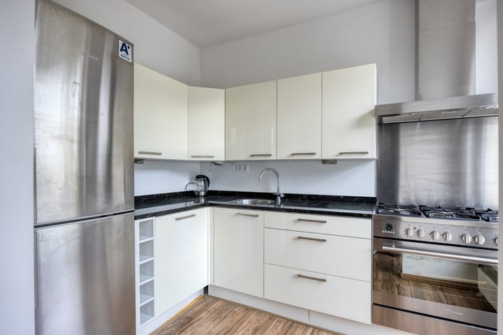 Foto 11 van Commelinstraat 33-2