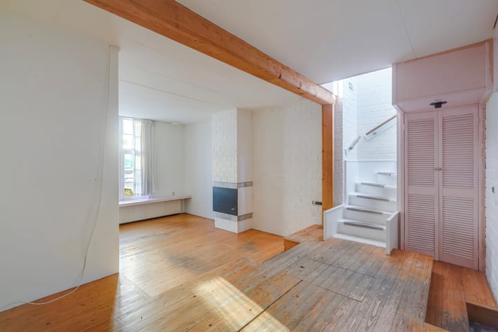 Foto 13 van Leliestraat 4