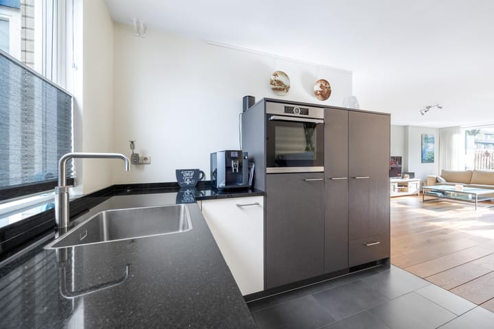 Photo 21 of de Zwaan 3