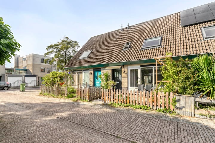 Foto 4 van J. Calsstraat 4