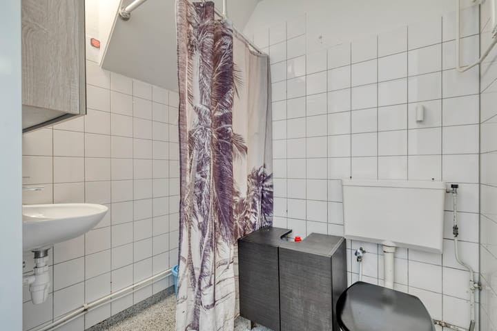 Foto 16 van J. Calsstraat 4