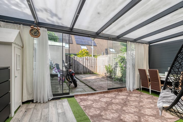 Foto 26 van J. Calsstraat 4