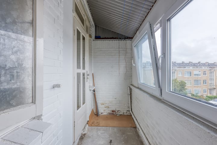 Foto 24 van Leyweg 352