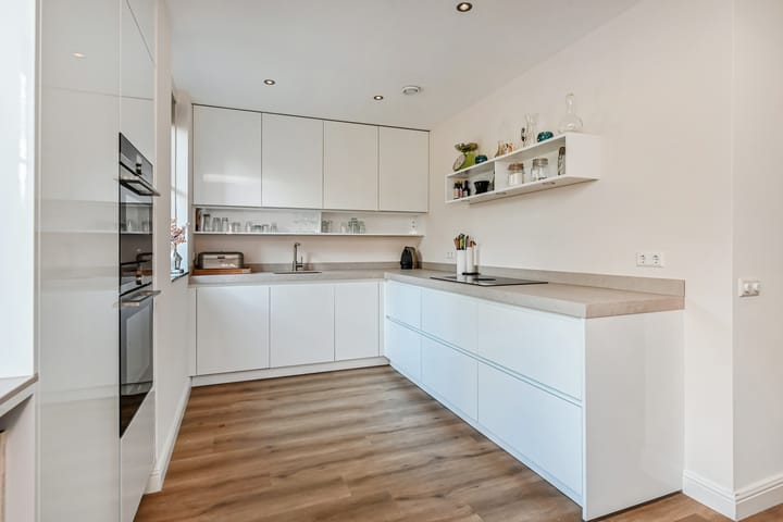 Photo 13 of Laan van 's-Gravenhout 60