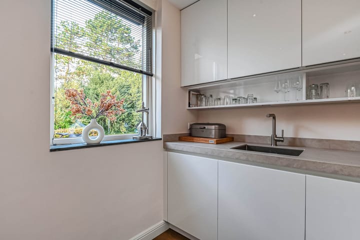 Photo 15 of Laan van 's-Gravenhout 60